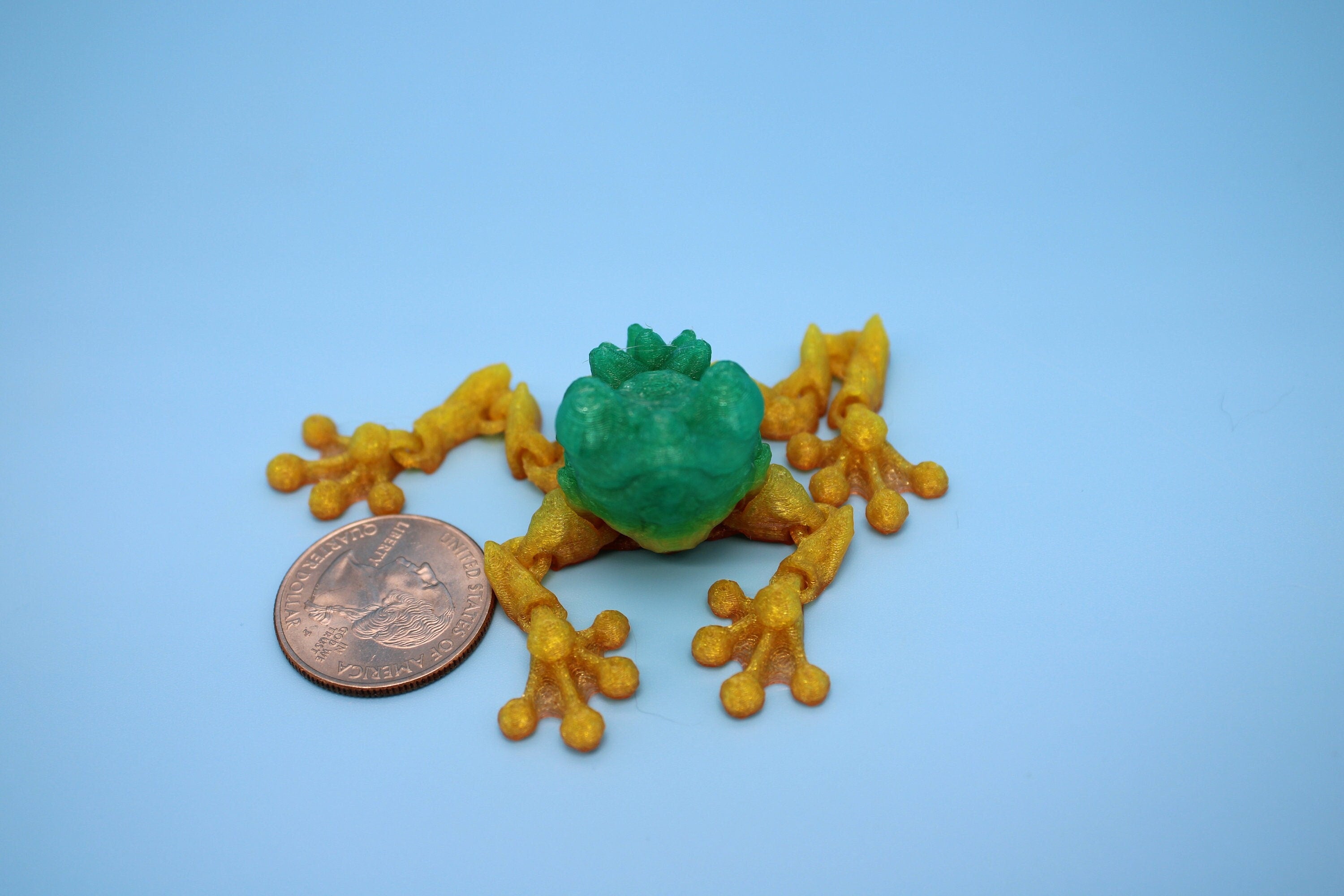 Miniature Flexible Crystal Frog | 3D Printed Crystal Cute Frog | 5.5 inches | Friendly Frog | Sensory Toy | Fidget Toy | Articulating Frog.
