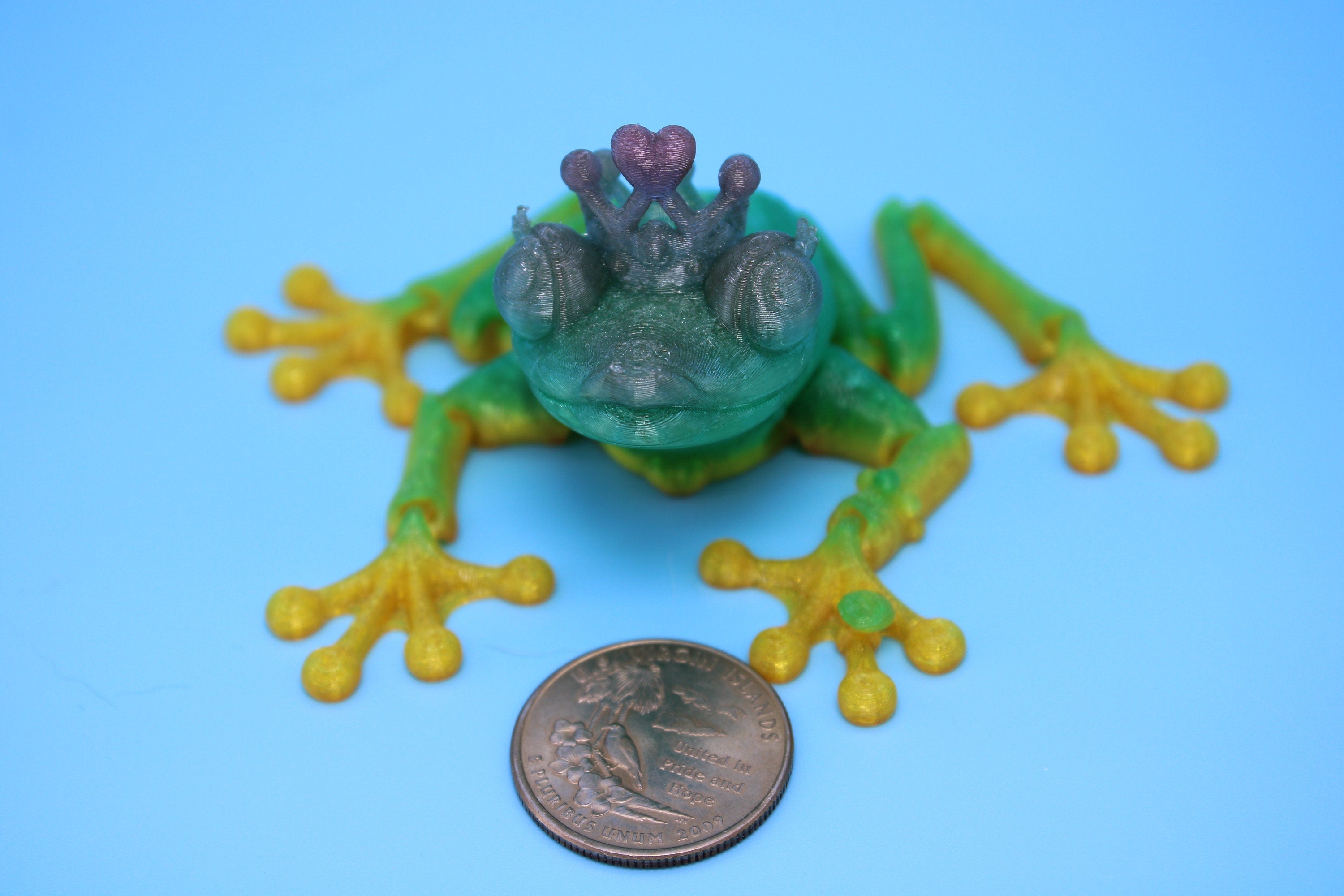Princess Frog- Rainbow | Miniature | Cute Flexi Toy | Articulating Frog | 3D printed Unique Fidget | Desk Buddy