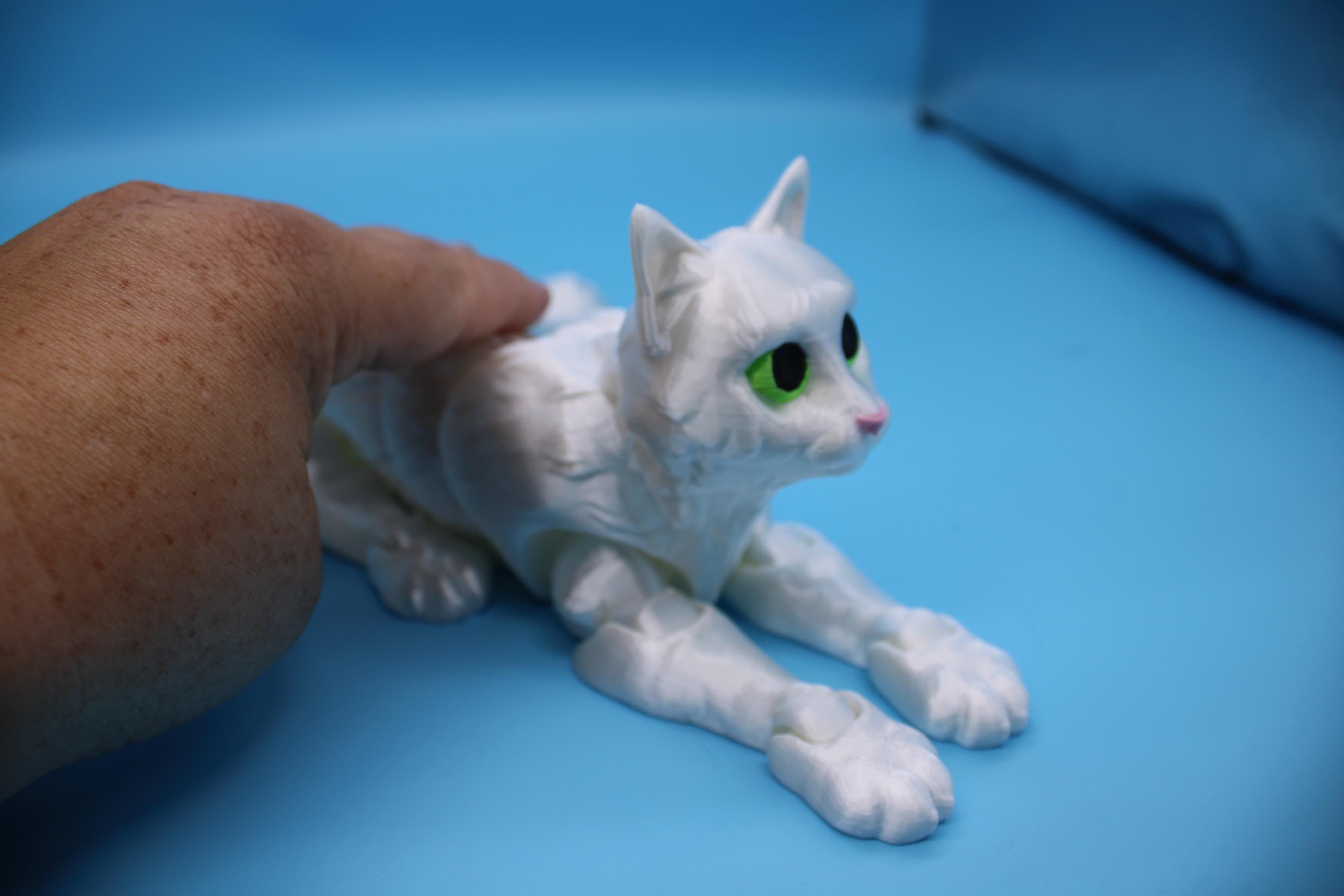 Articulated White Cat 13 Inches – 3D Printed Poseable Cat Toy – Authorized Seller of Kekreations