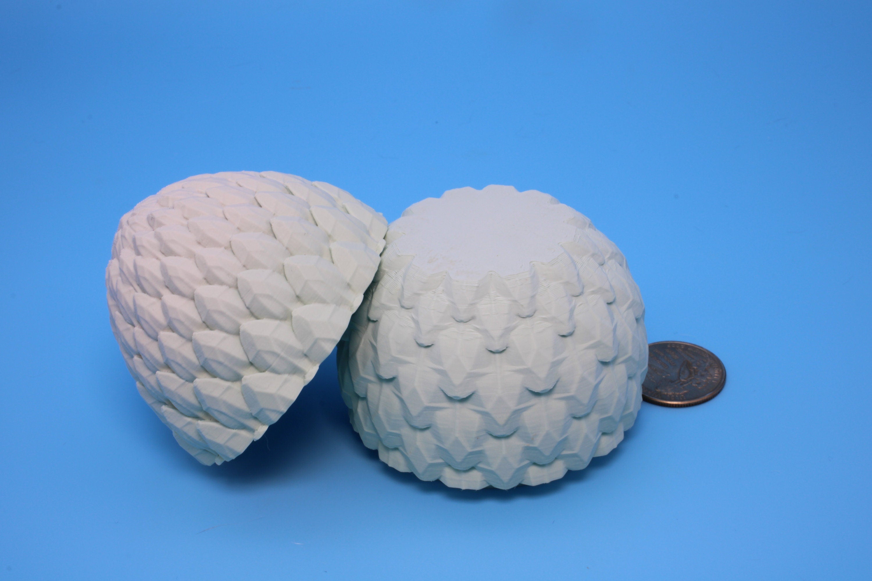 Dragon Scale Egg- Small | 3D Printed | Dragon Egg Storage! | 3.5 in. | Dragon Dice Box | Decorative Egg.